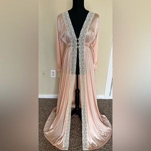 Miss Elaine gorgeous pink satin robe